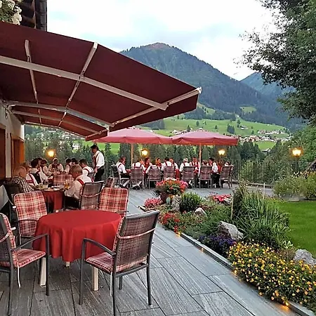 Hotel Bellevue 3*